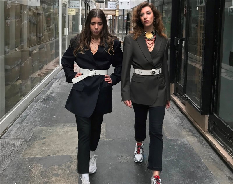 Invitation to the Van Jadid Showroom in Paris